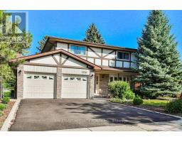 1330 GRAND BOULEVARD, Oakville, Ontario