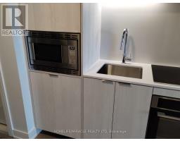 202 - 3009 NOVAR ROAD