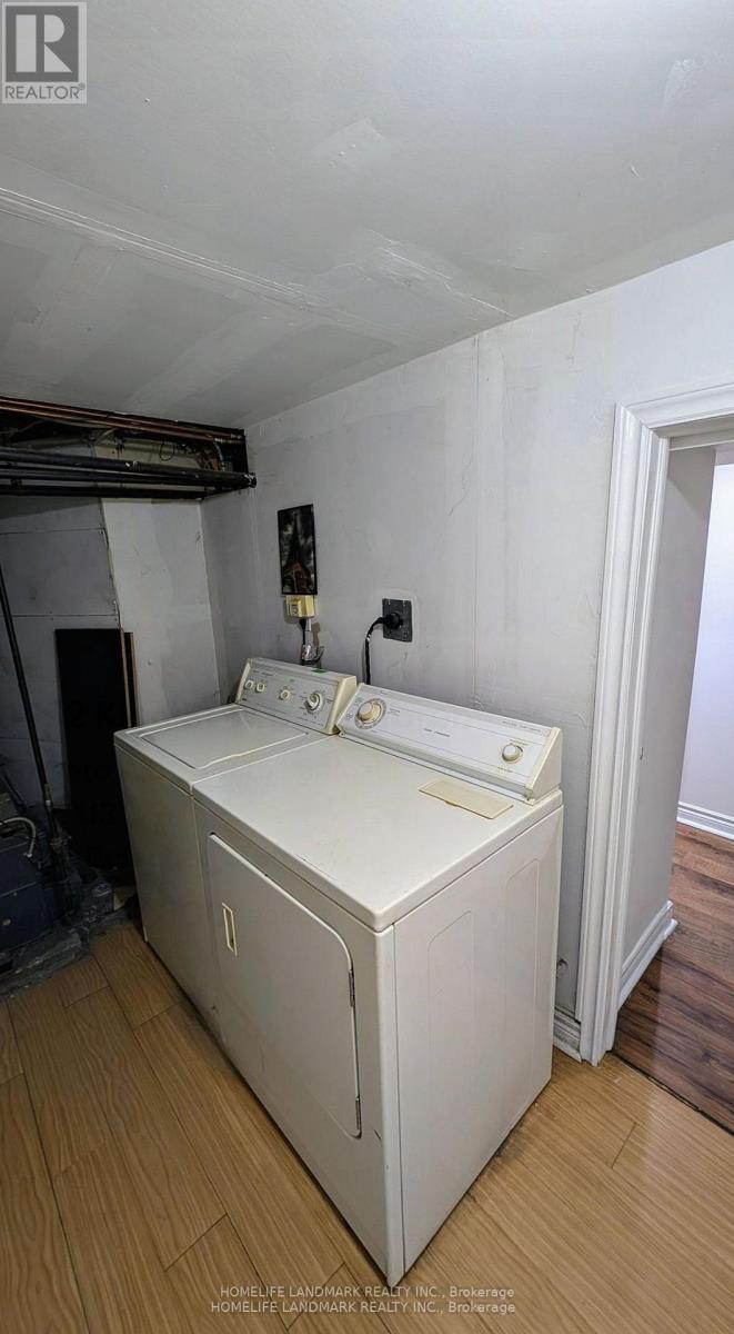 Bsmt - 1492 King Street W, Toronto, Ontario  M6K 1J3 - Photo 8 - W12499130