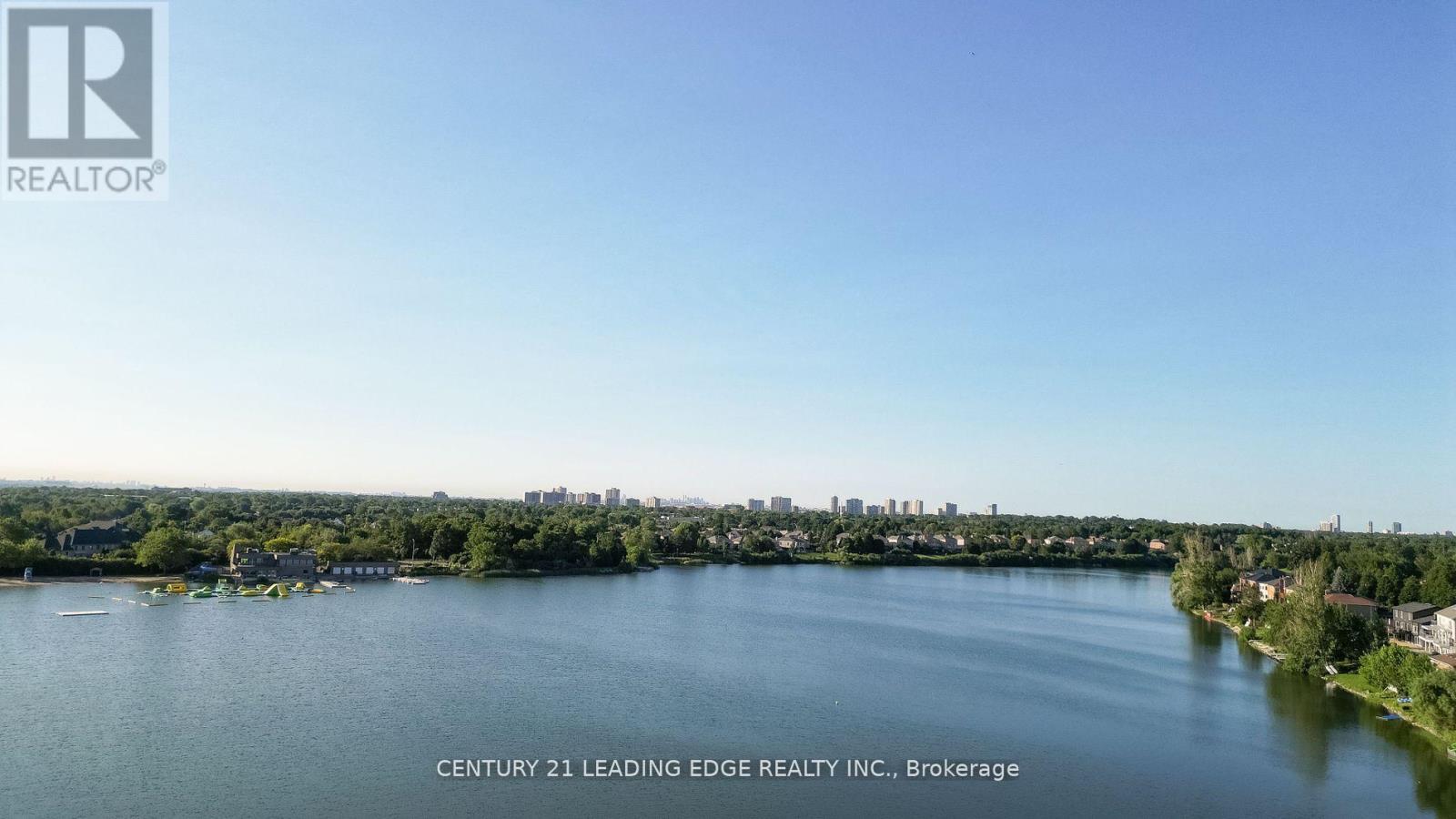 18 Peregrine Grove, Brampton, Ontario  L6S 4B6 - Photo 31 - W12499144