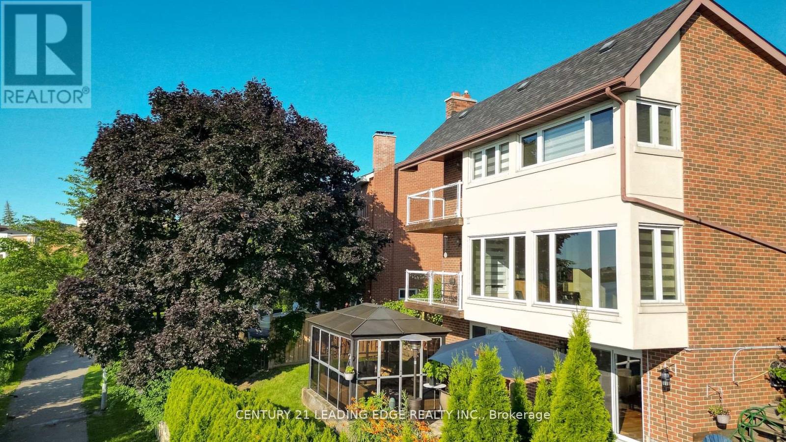 18 Peregrine Grove, Brampton, Ontario  L6S 4B6 - Photo 33 - W12499144