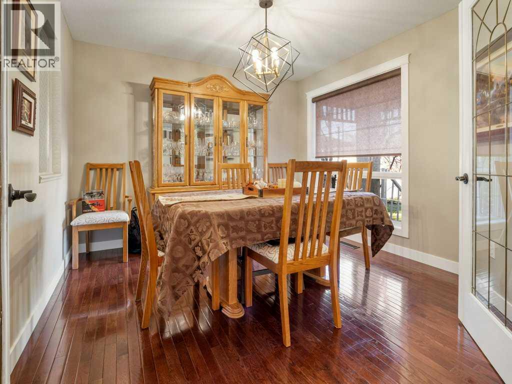 425 Fairmont Boulevard S, Lethbridge, Alberta  T1K 7G2 - Photo 2 - A2267871