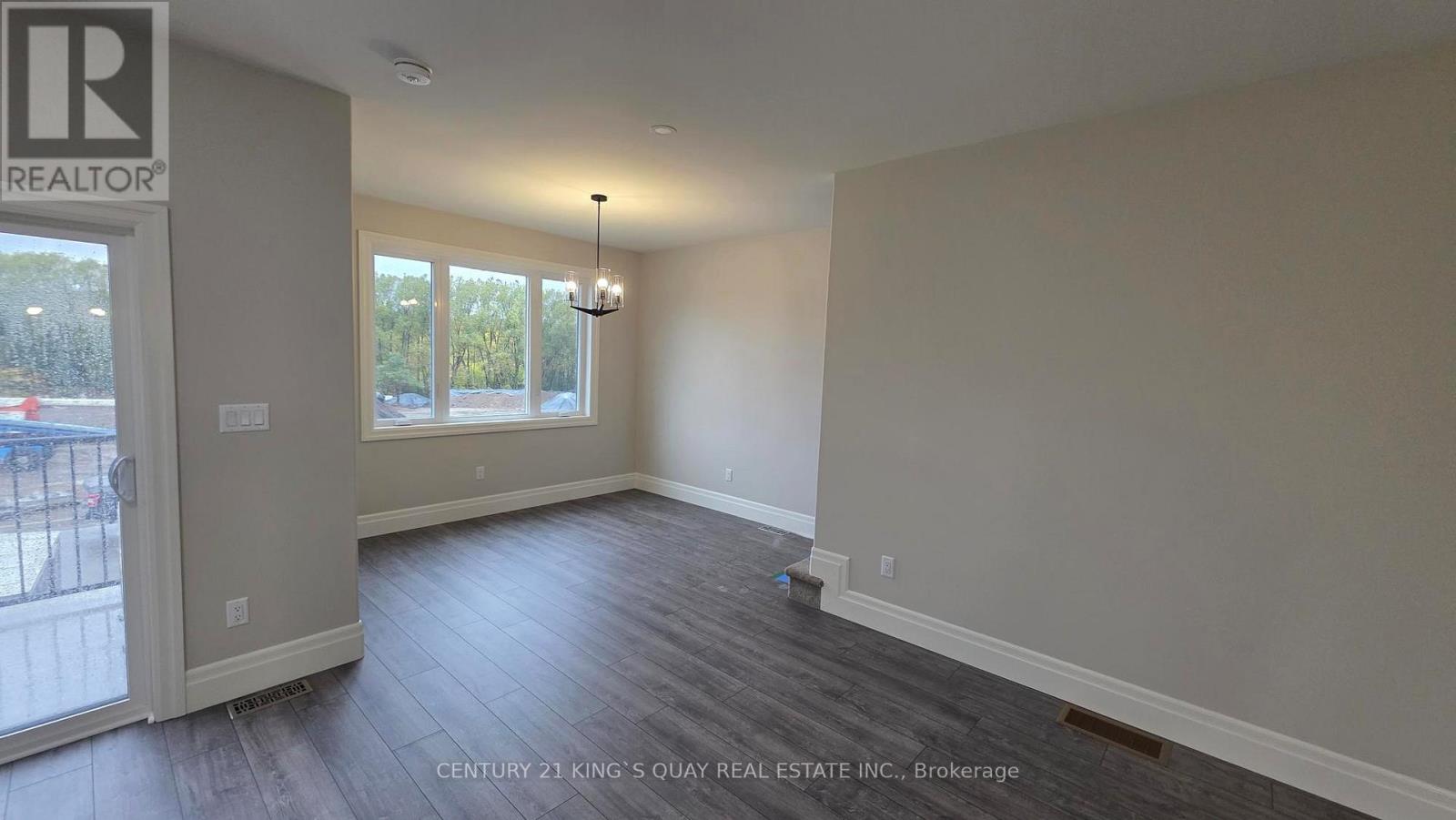 111 Bechanan Avenue, Prince Edward County, Ontario  K0K 2T0 - Photo 5 - X12499000