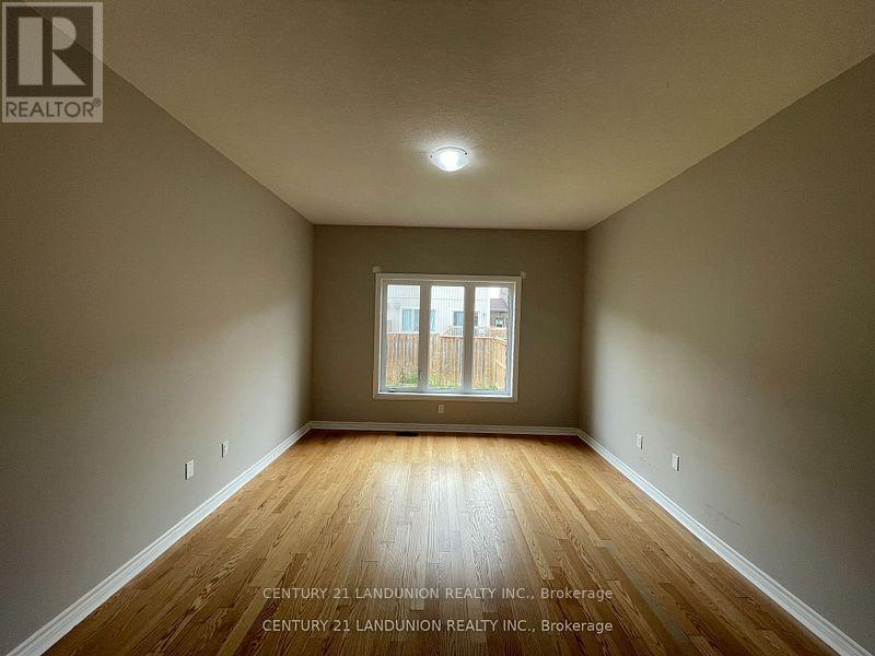 516 Baldwin Crescent, Woodstock, Ontario  N4T 0G6 - Photo 10 - X12499030