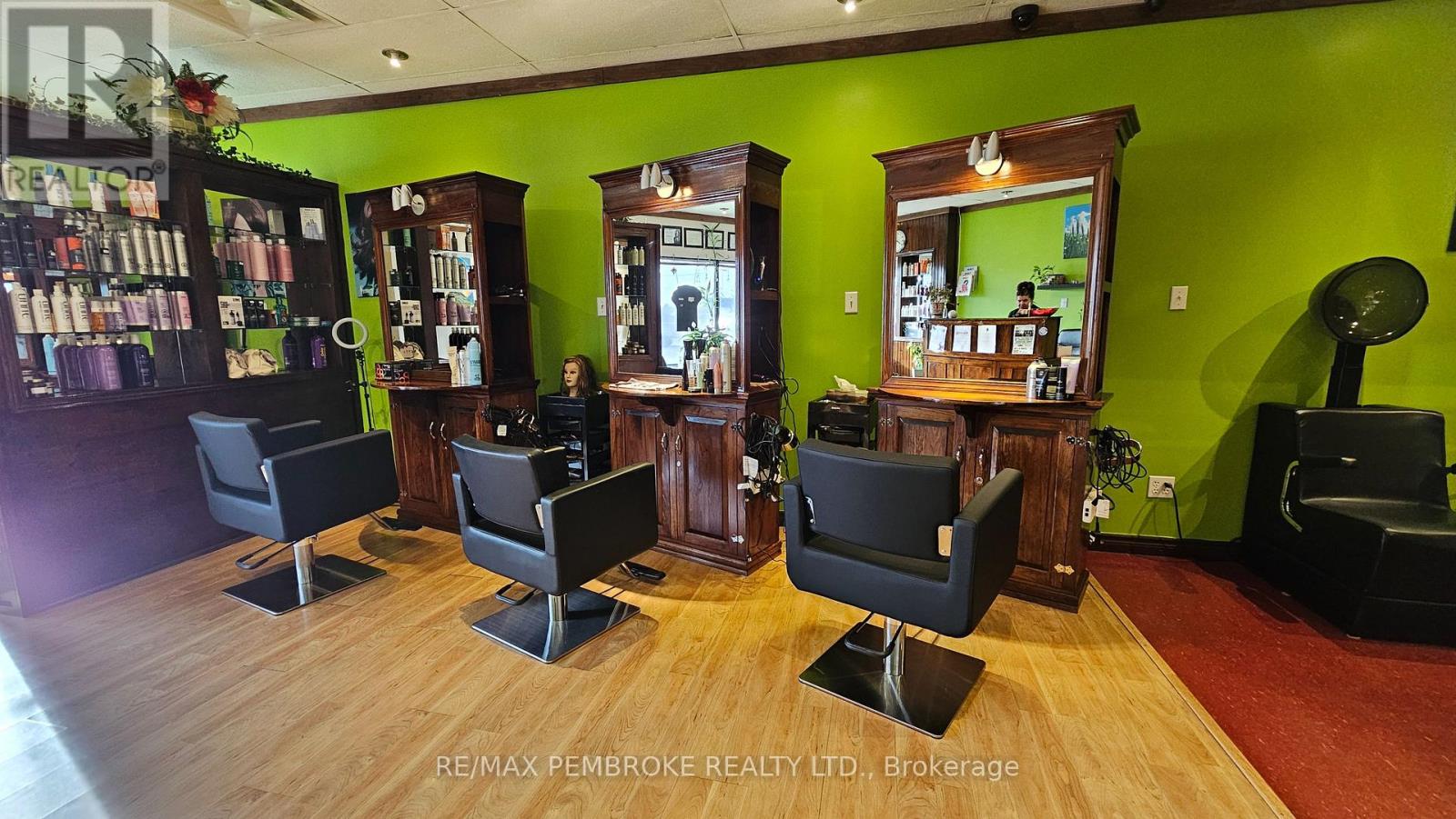 C - 3468 PETAWAWA BOULEVARD, Petawawa, Ontario