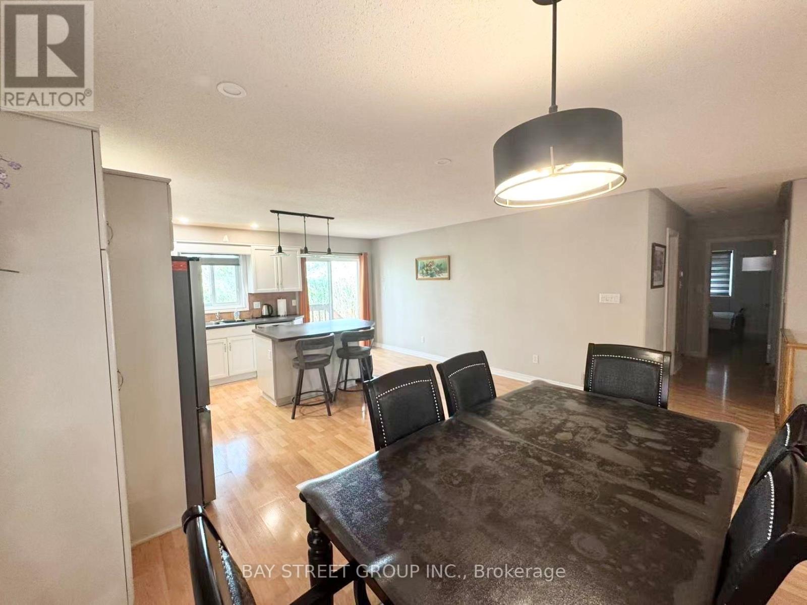 8189 Harvest Crescent, Niagara Falls (Ascot), Ontario  L2H 3G4 - Photo 10 - X12422458