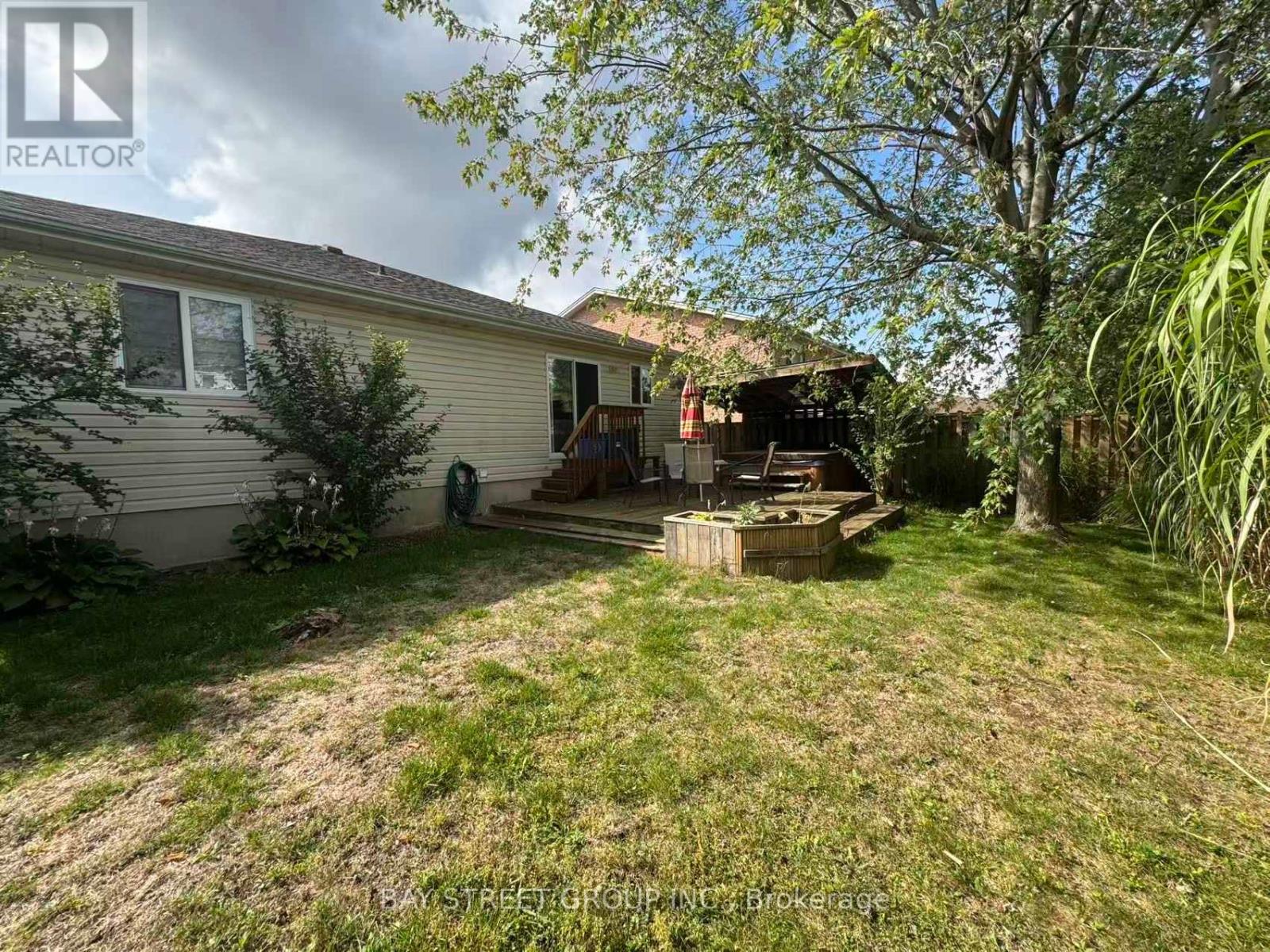 8189 Harvest Crescent, Niagara Falls (Ascot), Ontario  L2H 3G4 - Photo 30 - X12422458