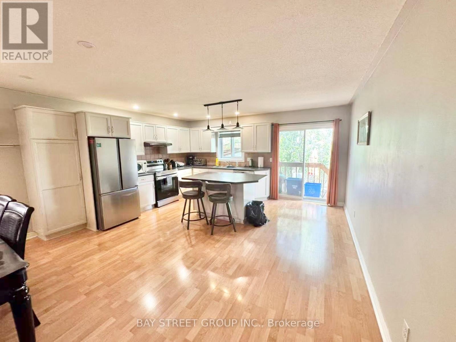 8189 Harvest Crescent, Niagara Falls (Ascot), Ontario  L2H 3G4 - Photo 9 - X12422458