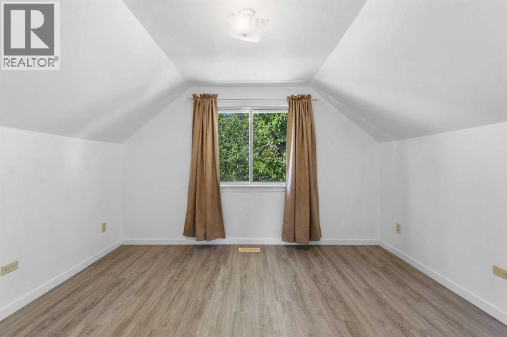 1015 Russet Road Ne, Calgary, Alberta  T2E 5L2 - Photo 18 - A2250796