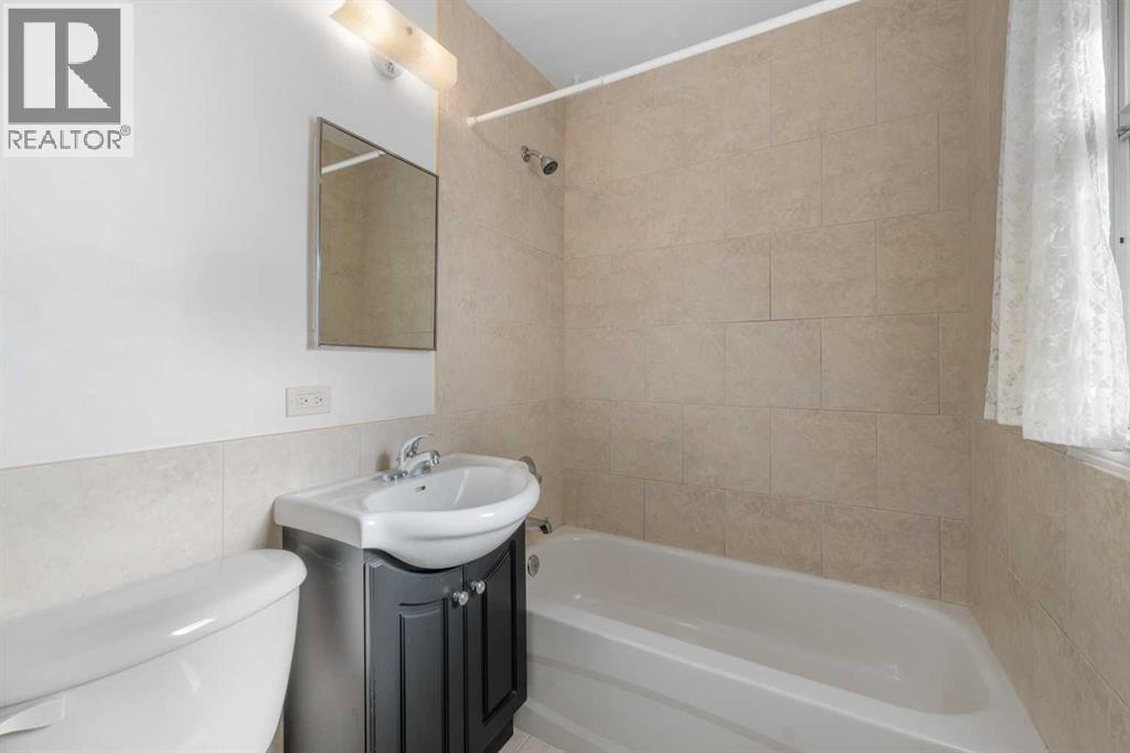 1015 Russet Road Ne, Calgary, Alberta  T2E 5L2 - Photo 17 - A2250796