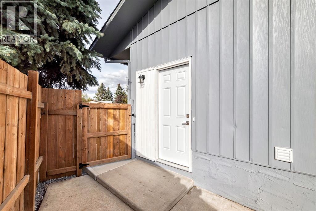 19 Rundlelawn Court Ne, Calgary, Alberta  T1Y 3H3 - Photo 3 - A2263360