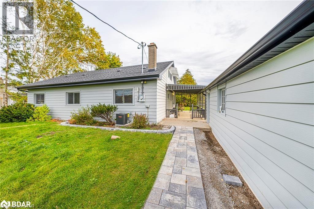 885 Glen Cedar Drive, Peterborough, Ontario  K9J 6X5 - Photo 3 - 40779391