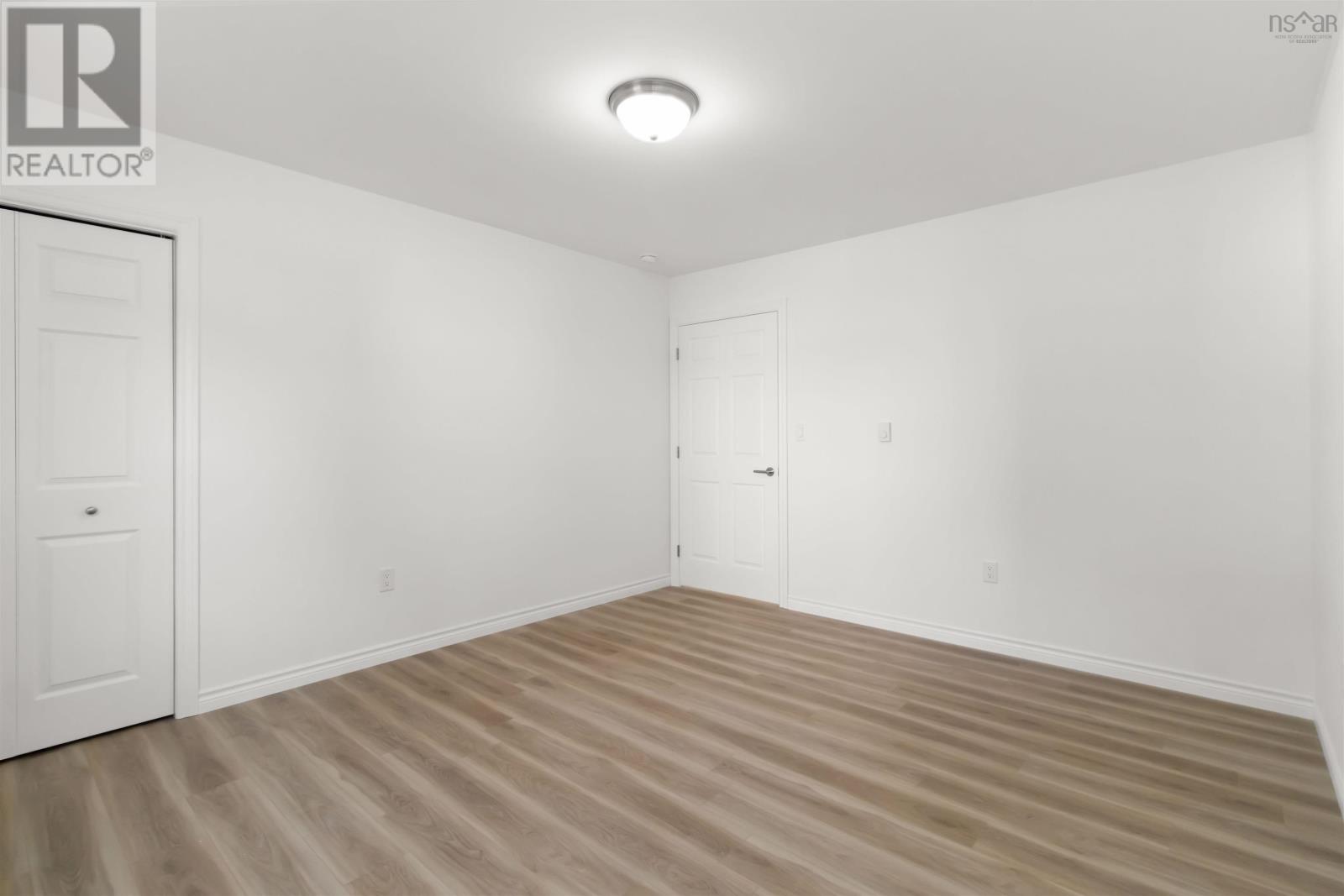 215 Aberdeen Road, Bridgewater, Nova Scotia  B4V 2S5 - Photo 29 - 202521380