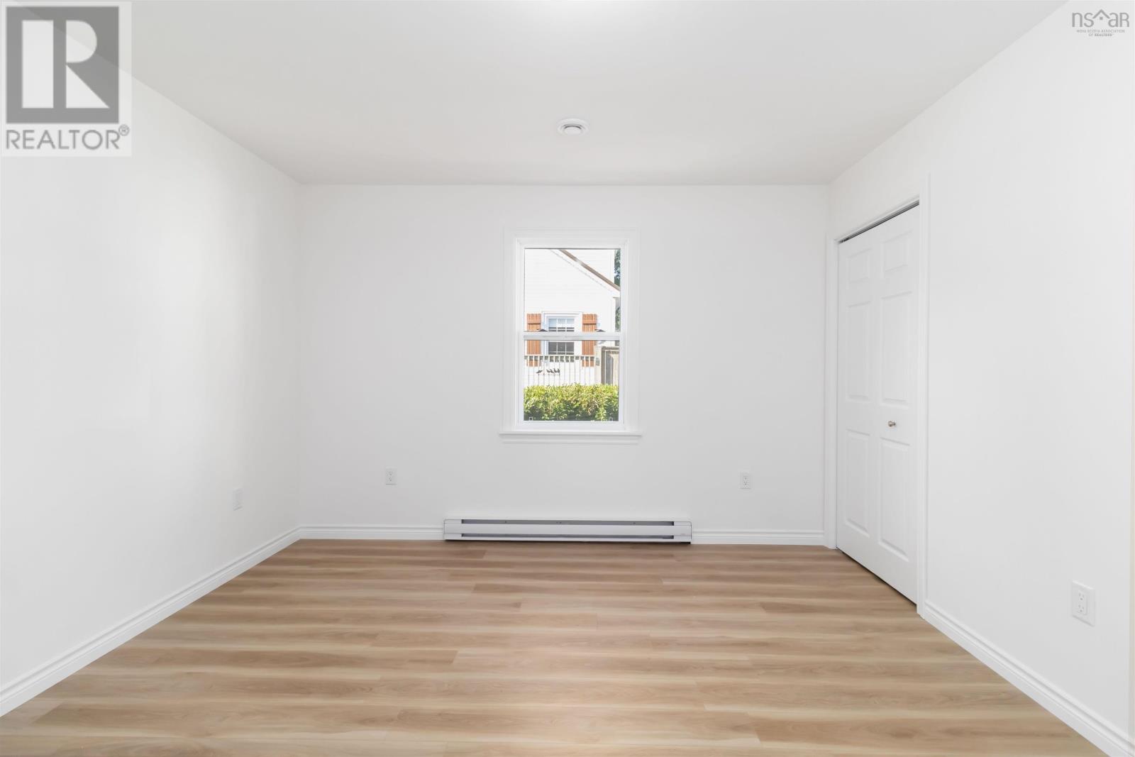 215 Aberdeen Road, Bridgewater, Nova Scotia  B4V 2S5 - Photo 28 - 202521380