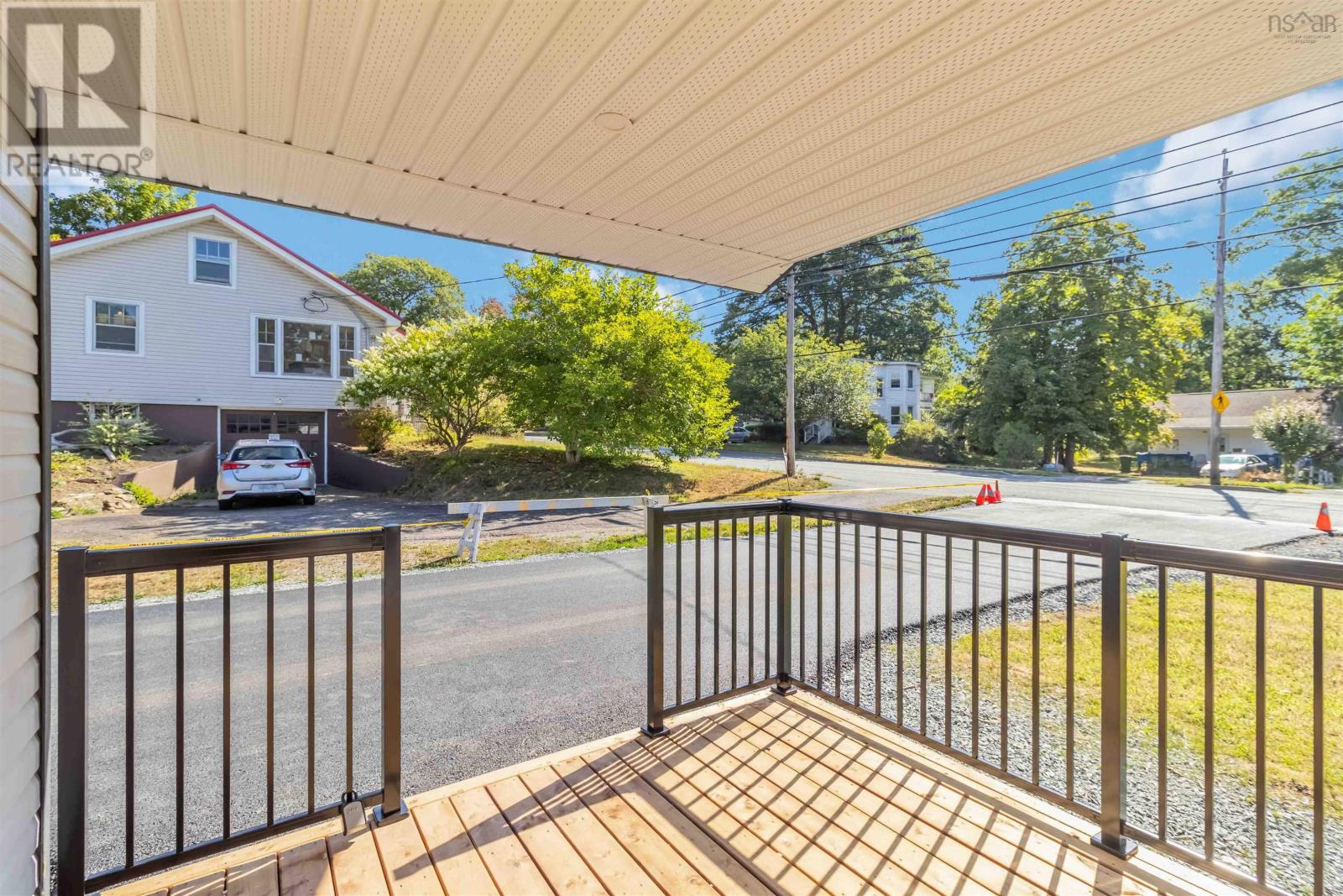 215 Aberdeen Road, Bridgewater, Nova Scotia  B4V 2S5 - Photo 4 - 202521380