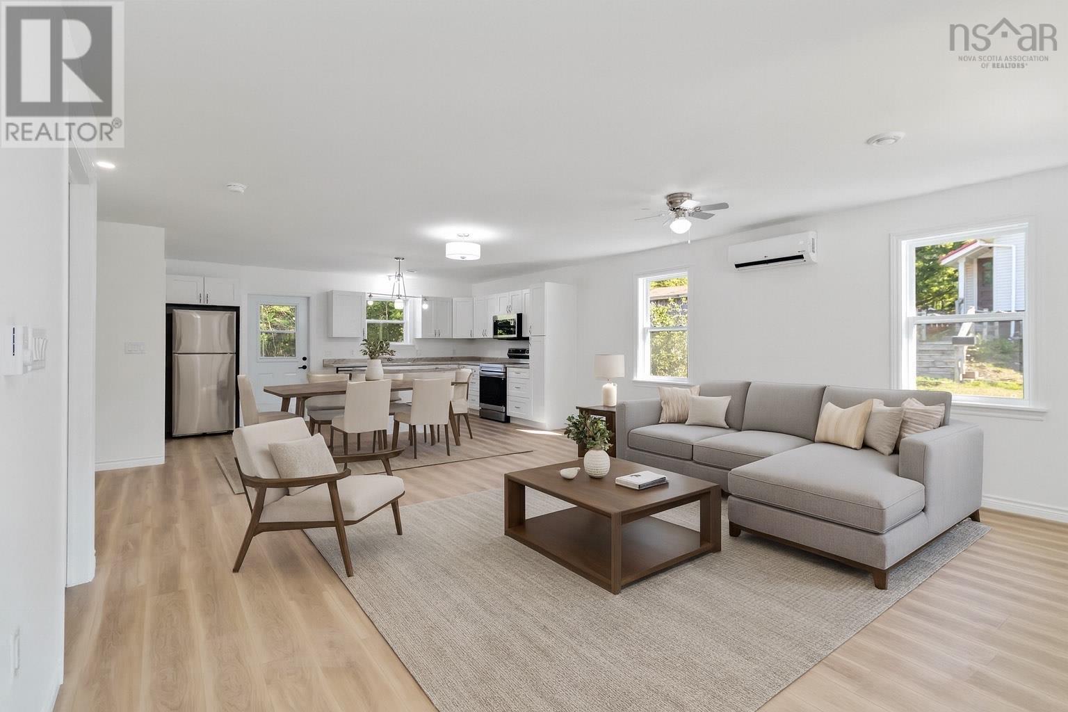 215 Aberdeen Road, Bridgewater, Nova Scotia  B4V 2S5 - Photo 7 - 202521380