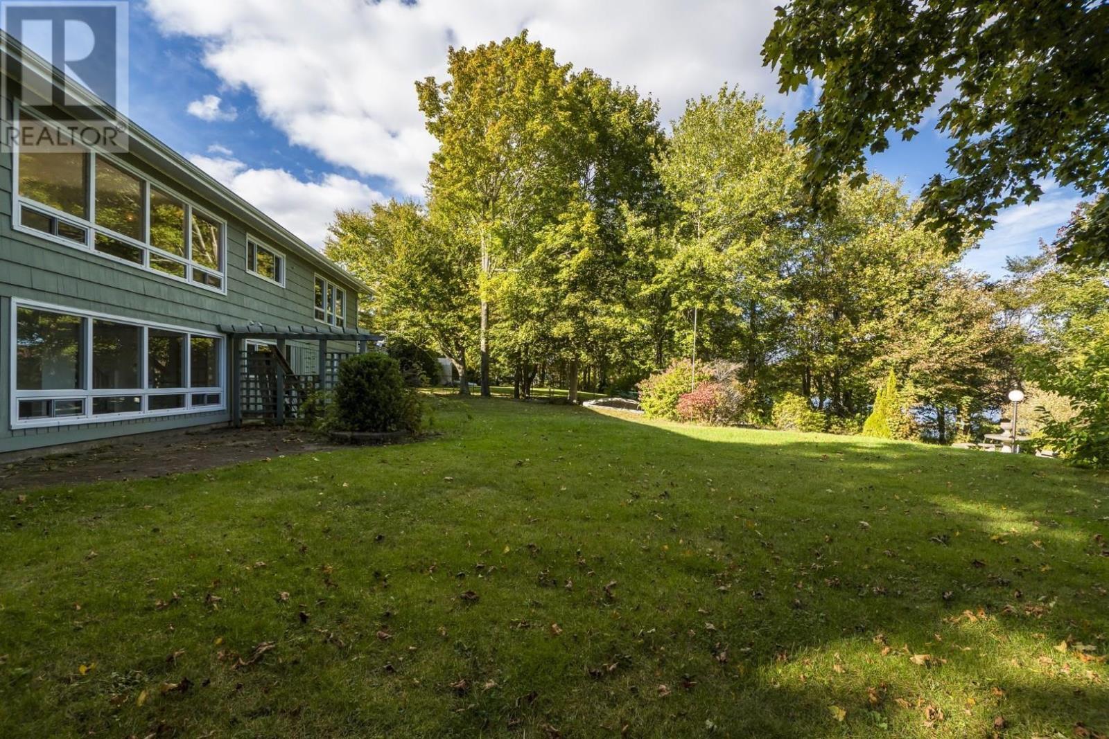 21 Wildwood Boulevard, Dartmouth, Nova Scotia  B2W 2L7 - Photo 35 - 202525619