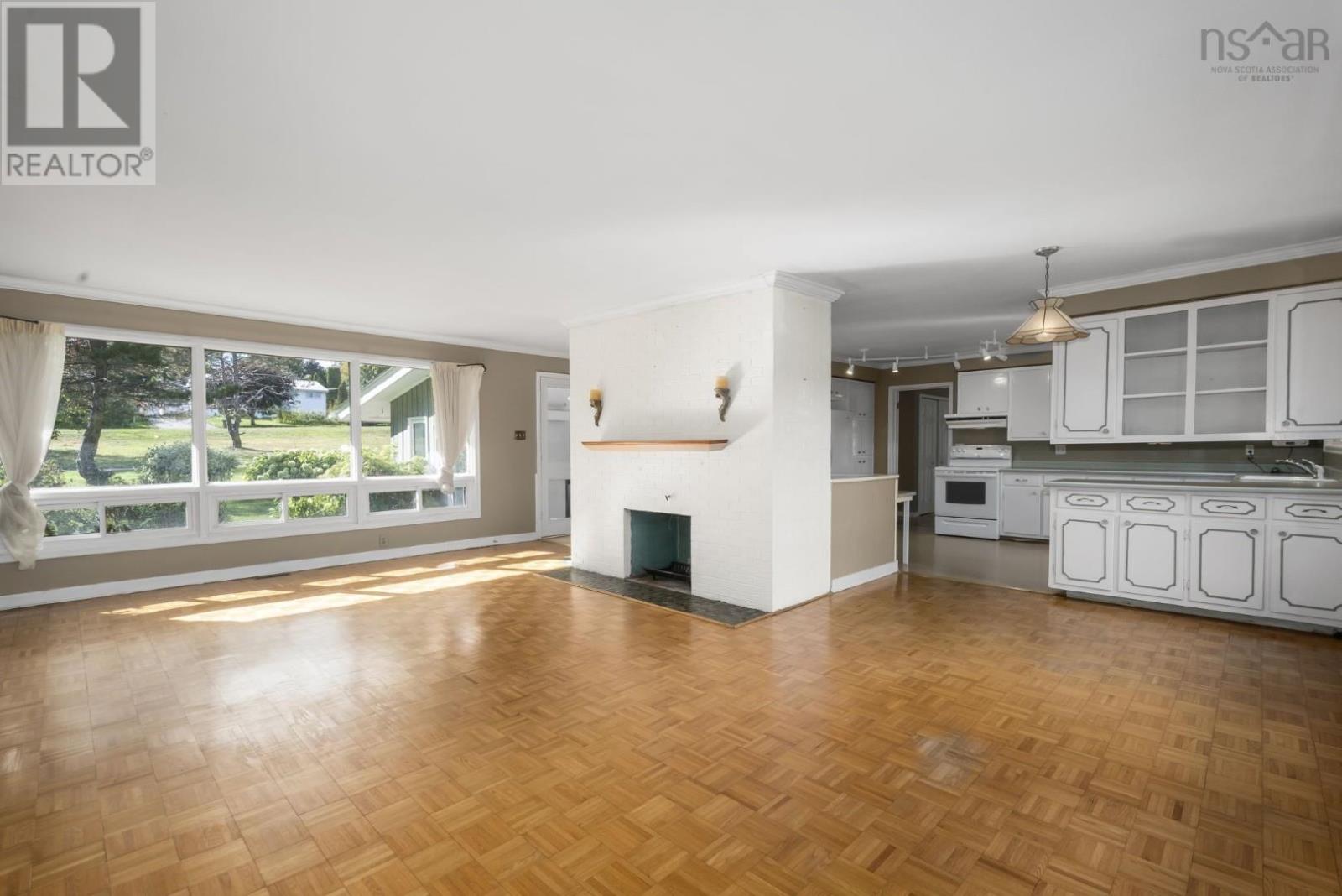 21 Wildwood Boulevard, Dartmouth, Nova Scotia  B2W 2L7 - Photo 7 - 202525619