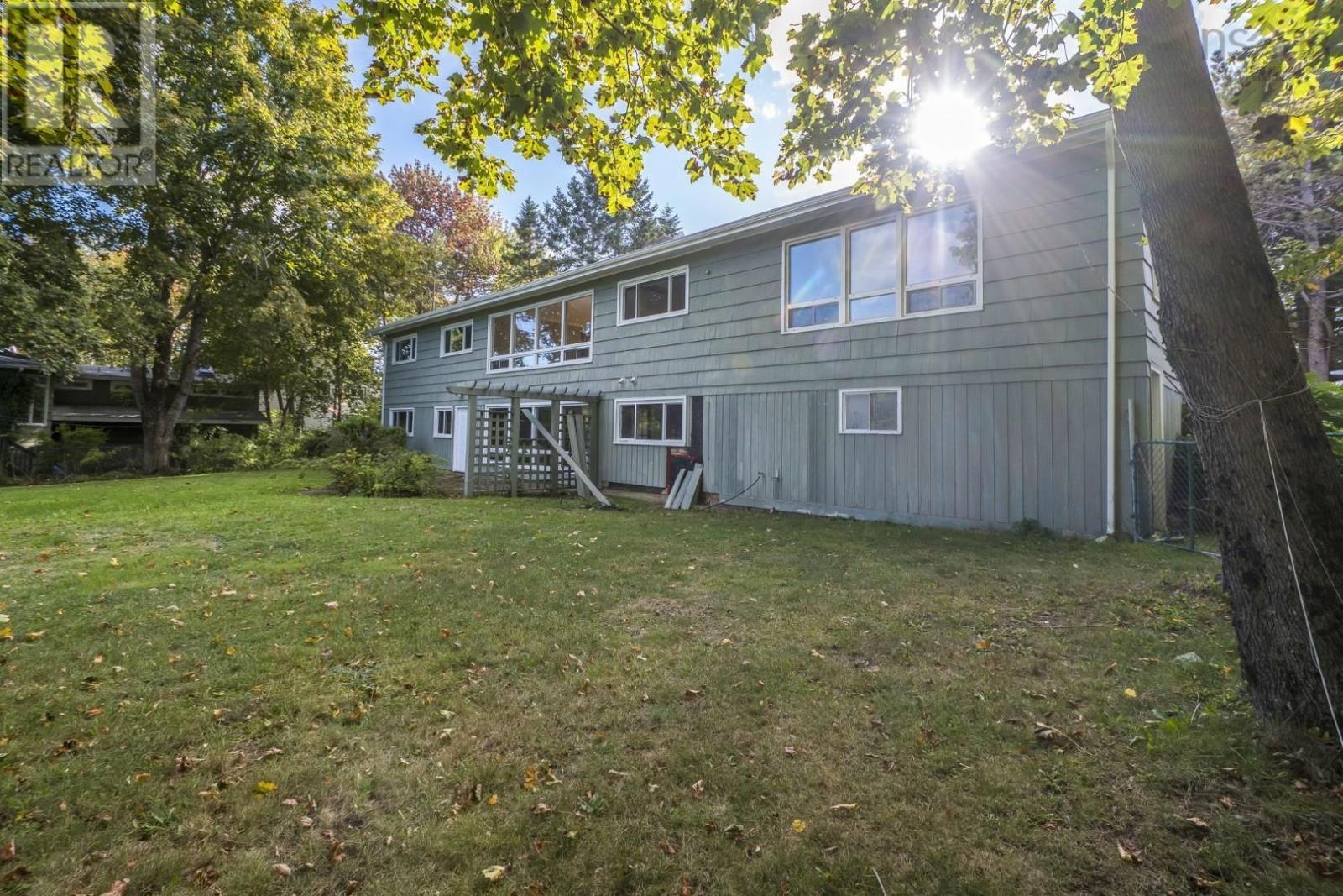 21 Wildwood Boulevard, Dartmouth, Nova Scotia  B2W 2L7 - Photo 34 - 202525619