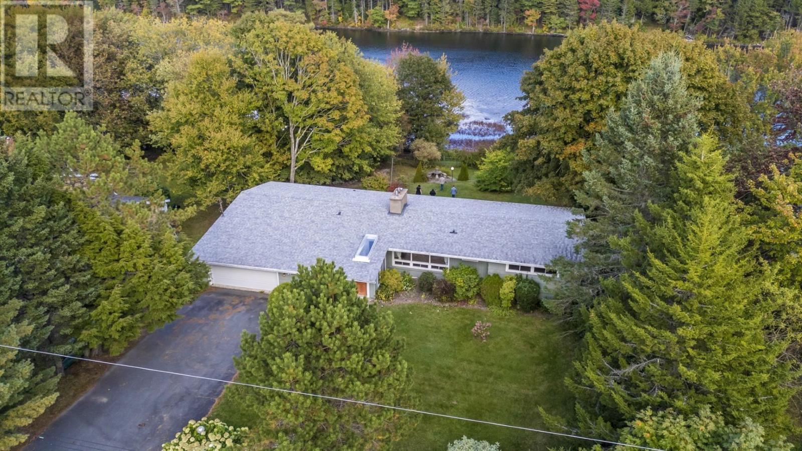 21 Wildwood Boulevard, Dartmouth, Nova Scotia  B2W 2L7 - Photo 43 - 202525619