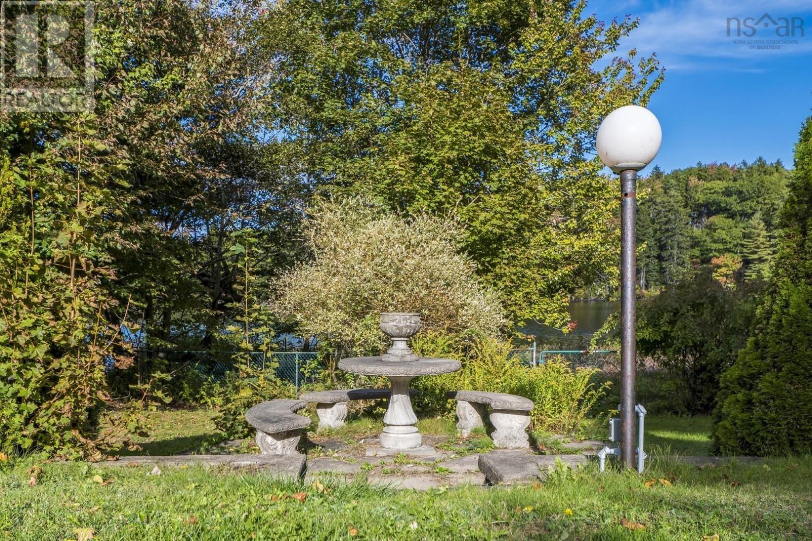 21 Wildwood Boulevard, Dartmouth, Nova Scotia  B2W 2L7 - Photo 42 - 202525619