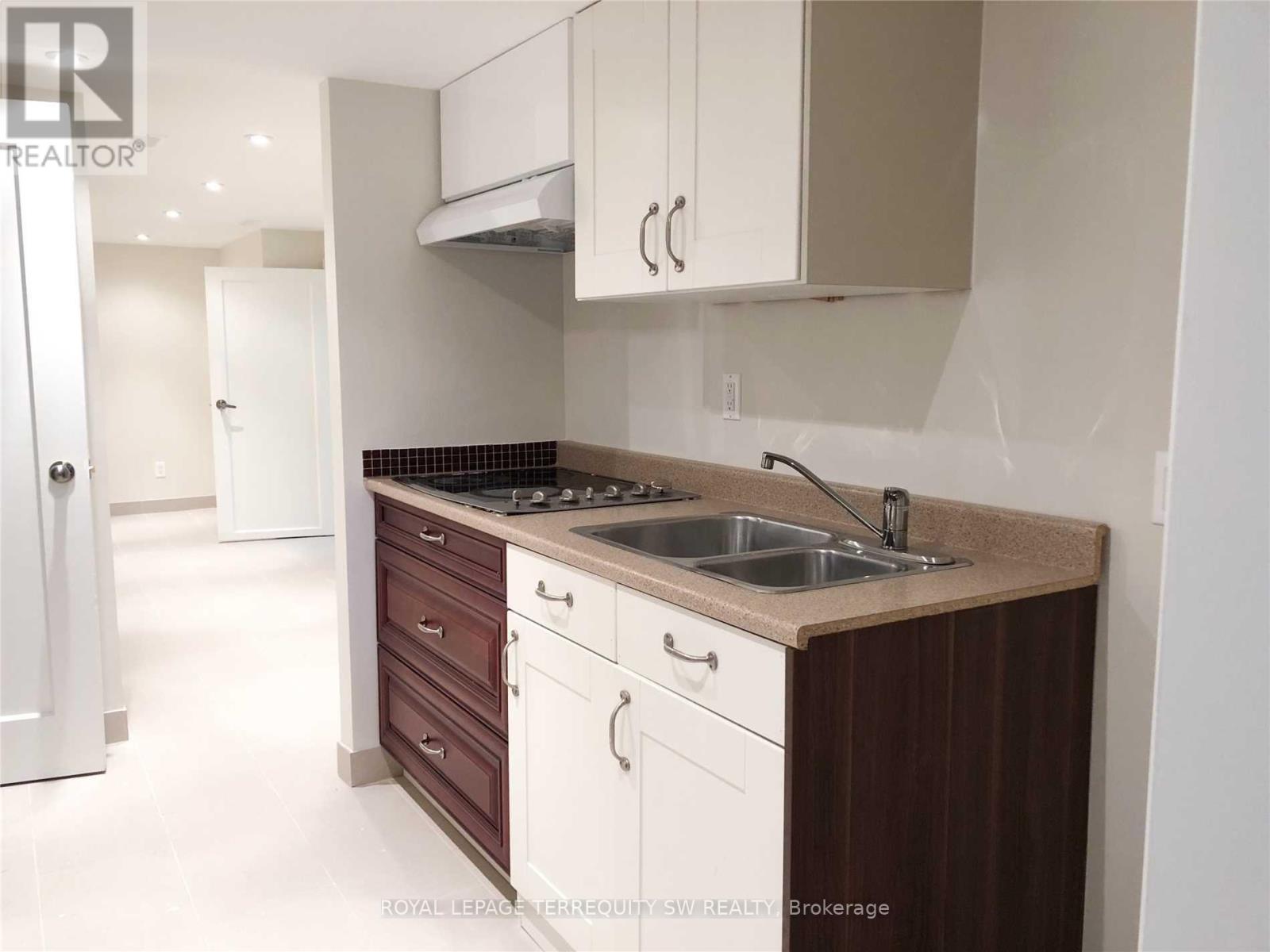 Lower - 360 East Avenue, Toronto (Rouge), Ontario  M1C 2W6 - Photo 7 - E12481749