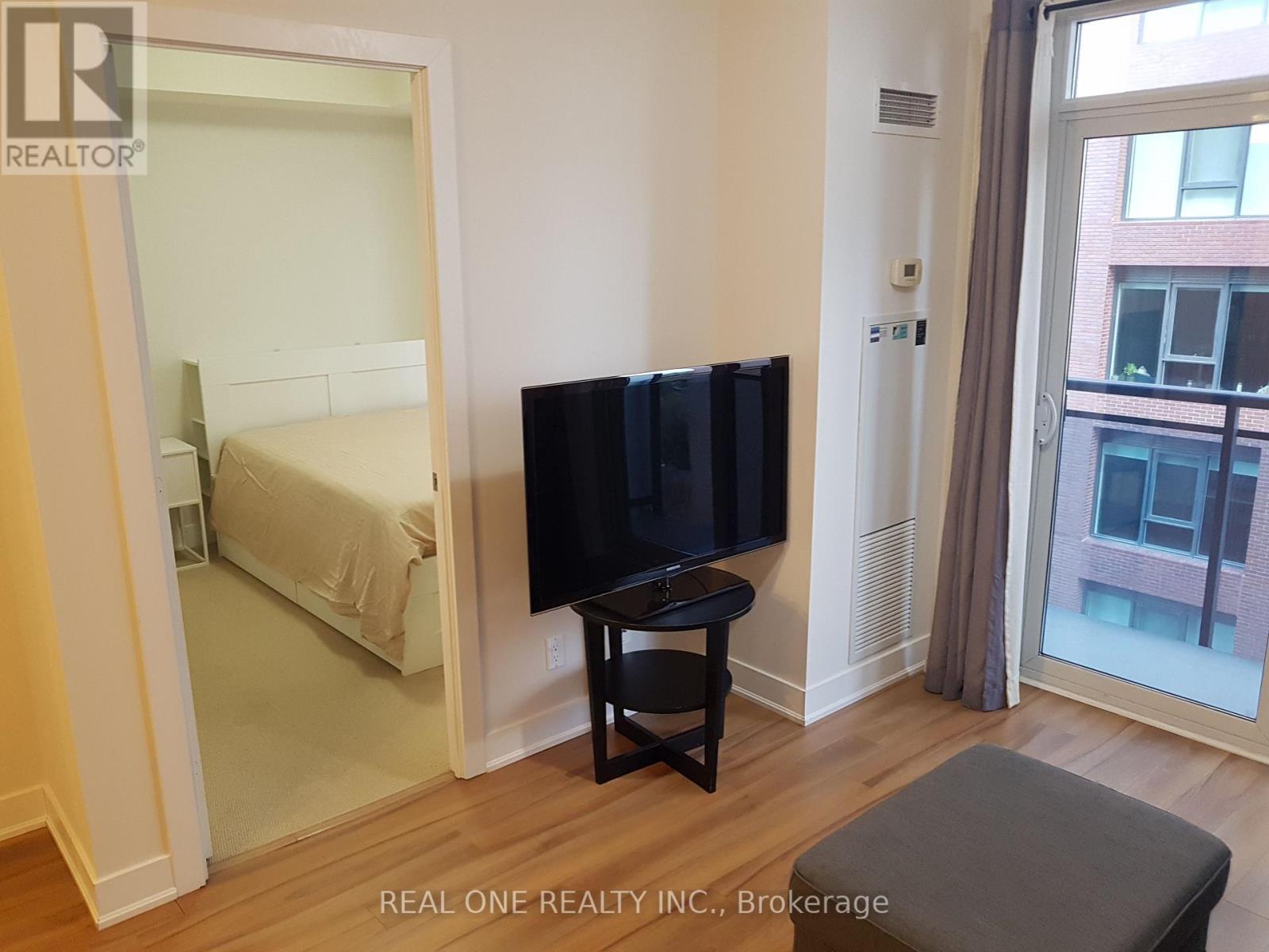 3009 - 28 Linden Street, Toronto, Ontario  M4Y 0A4 - Photo 10 - C12499172