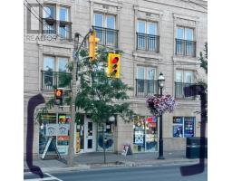 UNIT 3 - 120 LOMBARD STREET