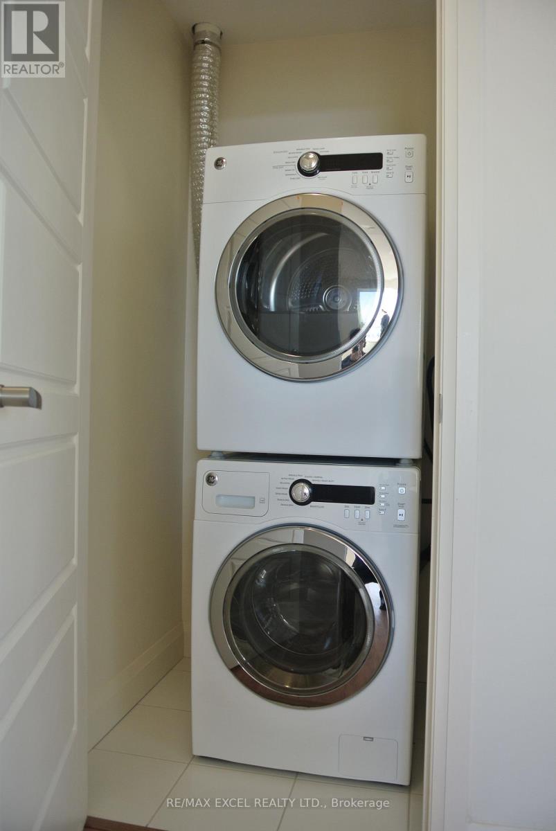 1105 - 68 Canterbury Place, Toronto, Ontario  M2N 0H8 - Photo 14 - C12499202