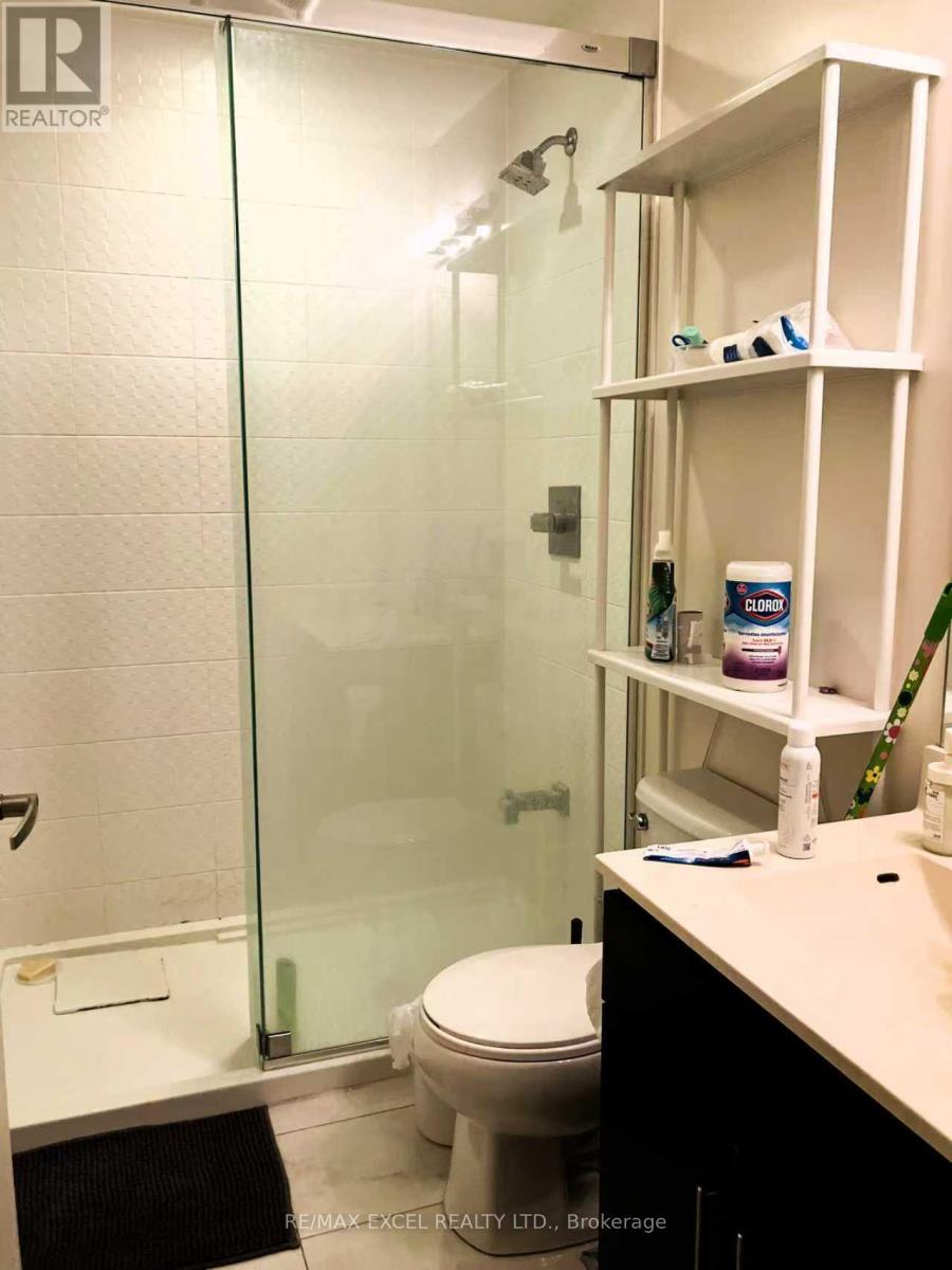 1105 - 68 Canterbury Place, Toronto, Ontario  M2N 0H8 - Photo 7 - C12499202