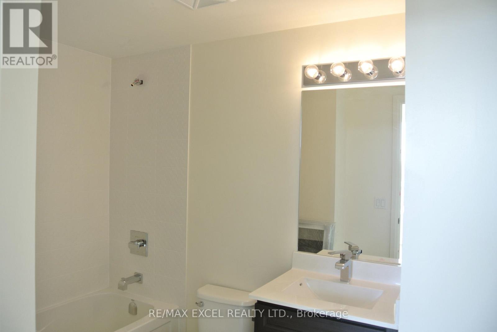 1105 - 68 Canterbury Place, Toronto, Ontario  M2N 0H8 - Photo 9 - C12499202
