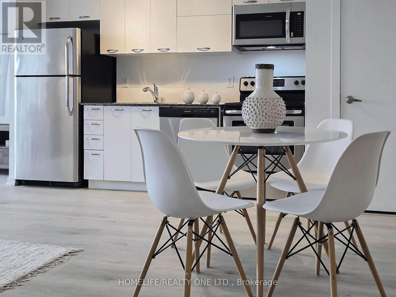 2003 - 38 Joe Shuster Way, Toronto (South Parkdale), Ontario  M6K 0A5 - Photo 15 - W12487362