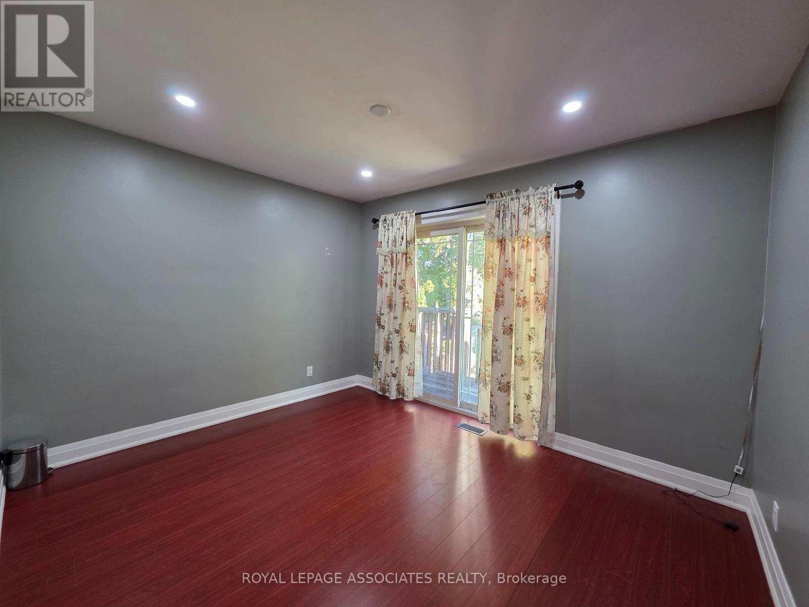 33 Kilbride Road, Toronto, Ontario  M1J 1X6 - Photo 19 - E12499176