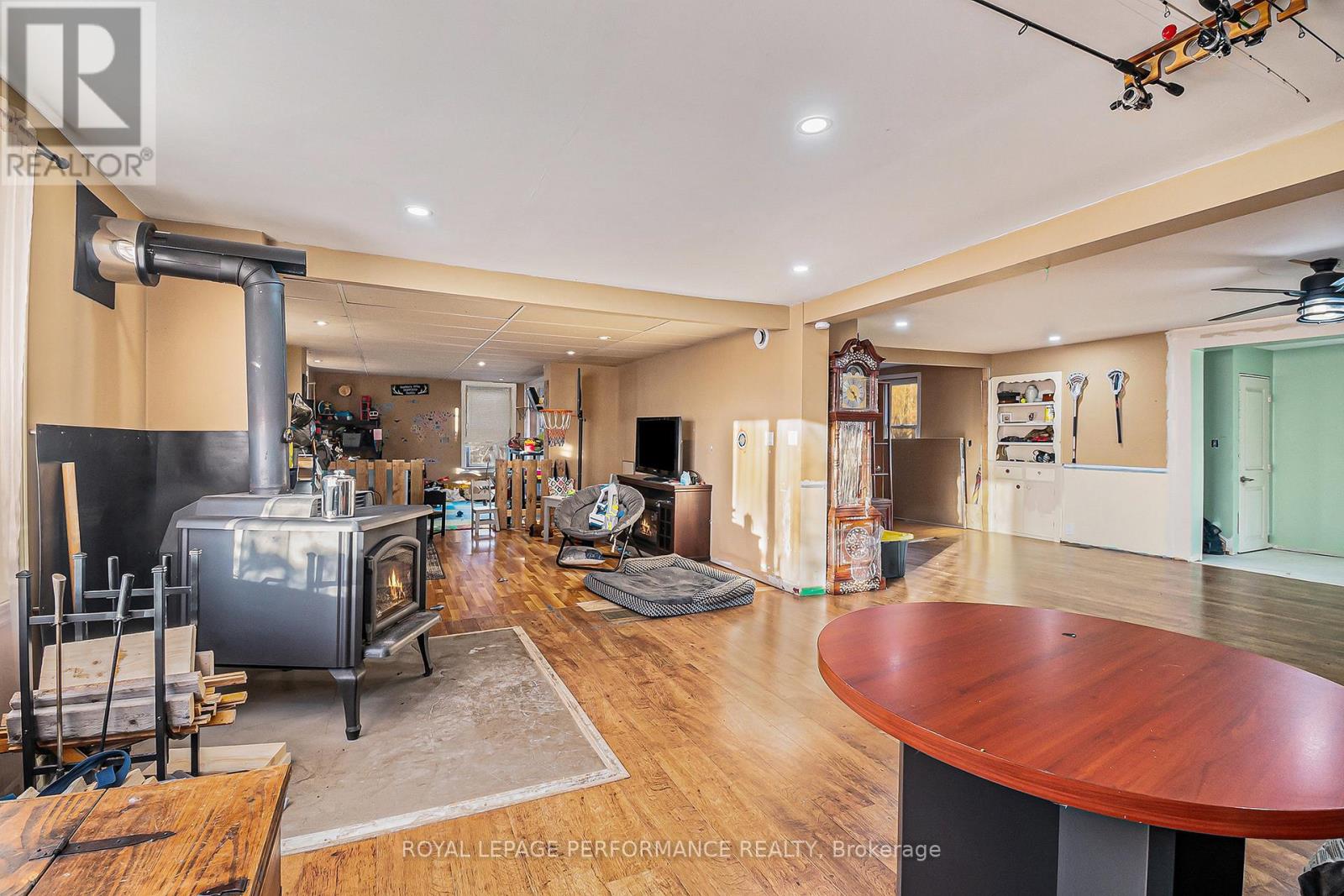 16015 County 2 Road, South Stormont, Ontario  K0C 1P0 - Photo 16 - X12499242