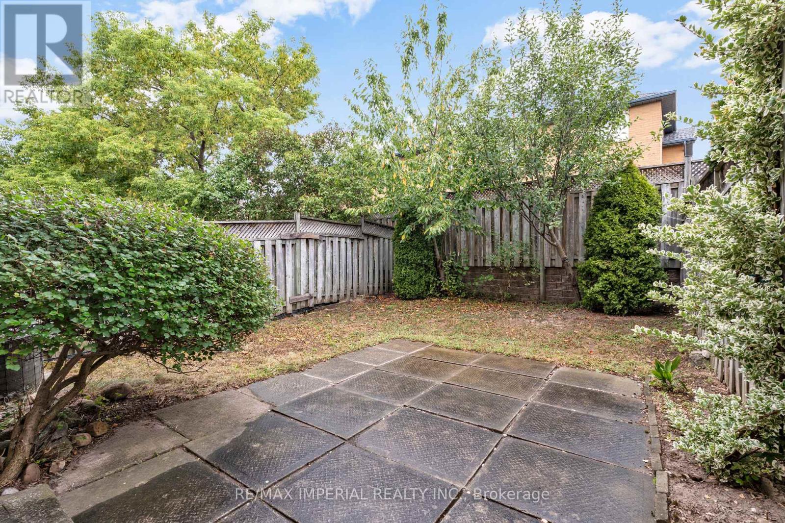 99 Islay Crescent, Vaughan (Maple), Ontario  L6A 2B9 - Photo 35 - N12499182