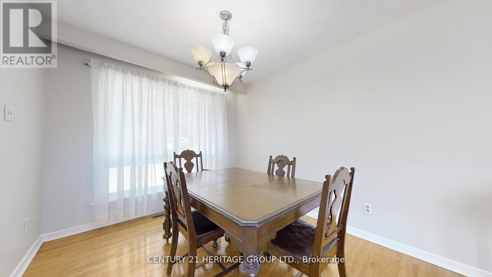 224 Glenn Avenue, Innisfil, Ontario  L9S 1C4 - Photo 9 - N12499222