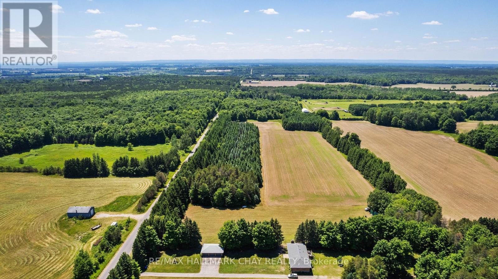 1256 Rainbow Valley Road W, Springwater, Ontario  L0L 2K0 - Photo 46 - S12499200