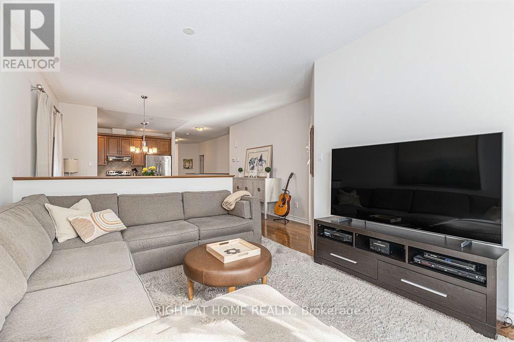 193 Shepody Circle, Ottawa, Ontario  K1T 4H9 - Photo 11 - X12498254