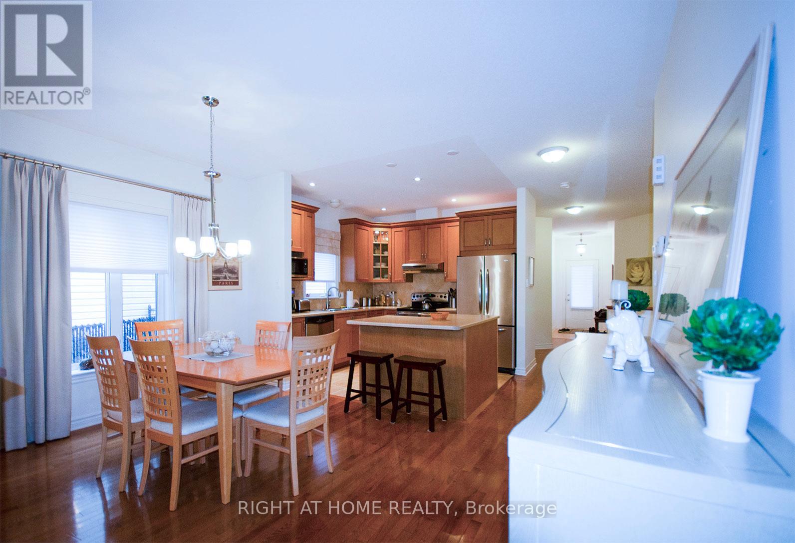 193 Shepody Circle, Ottawa, Ontario  K1T 4H9 - Photo 6 - X12498254