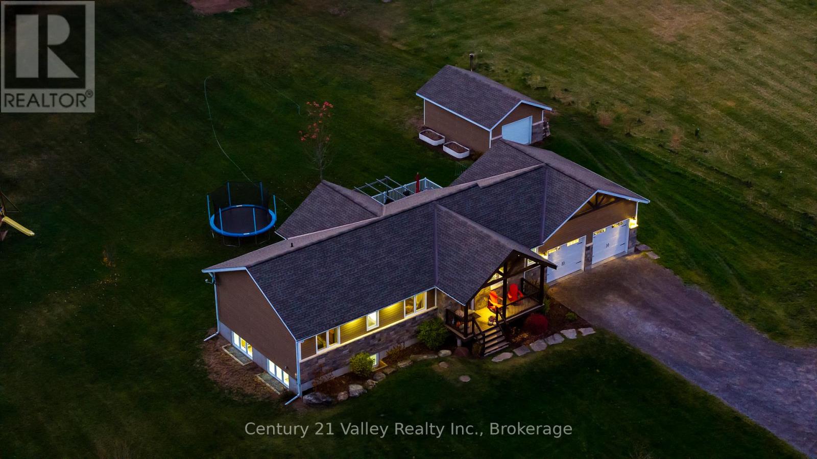 62 Bochert Road, Bonnechere Valley, Ontario  K0J 1T0 - Photo 2 - X12478278