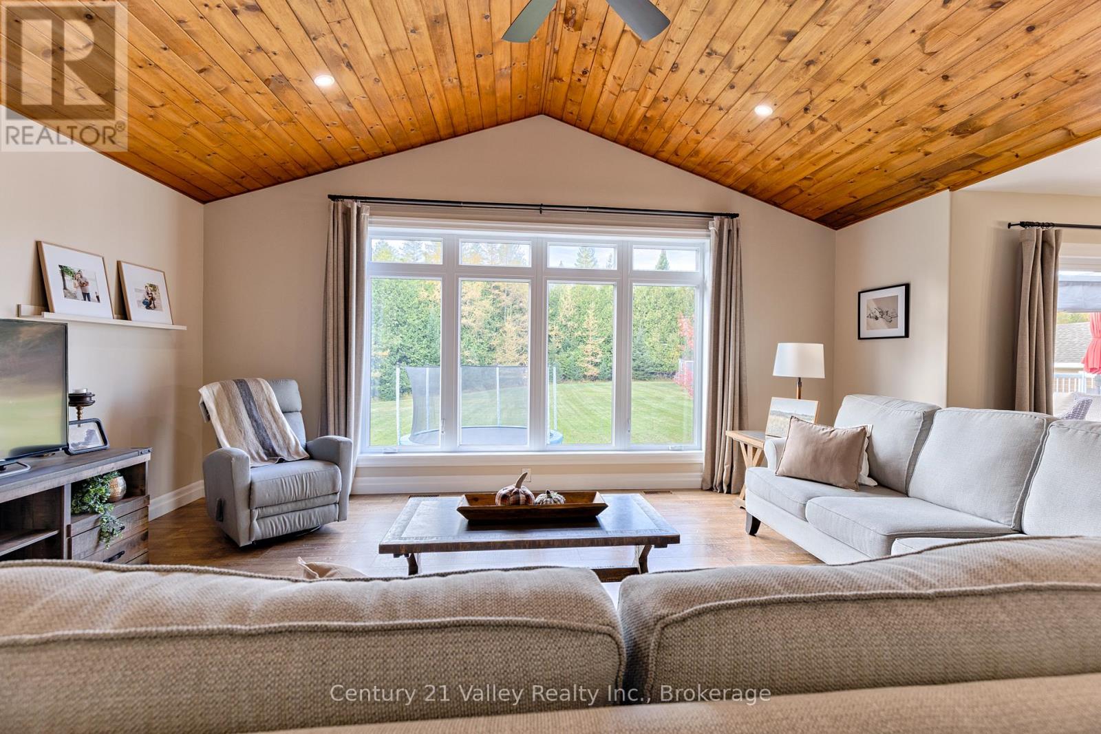 62 Bochert Road, Bonnechere Valley, Ontario  K0J 1T0 - Photo 19 - X12478278