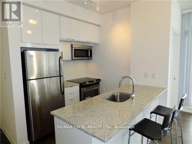 611 - 62 Forest Manor Road, Toronto (Henry Farm), Ontario  M2J 0B6 - Photo 10 - C12495894