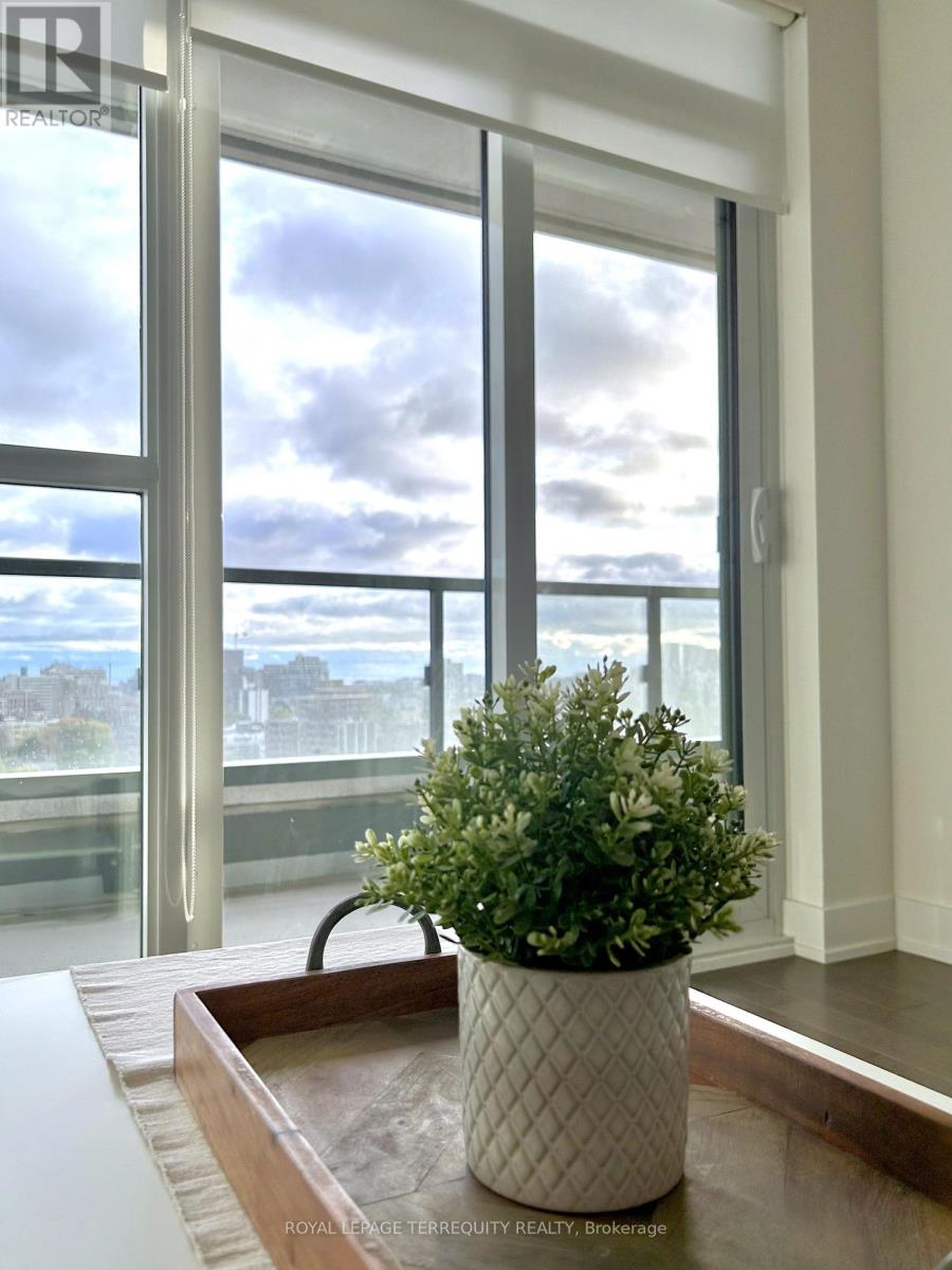 1408 - 181 Bedford Road, Toronto, Ontario  M5R 0C2 - Photo 8 - C12499070