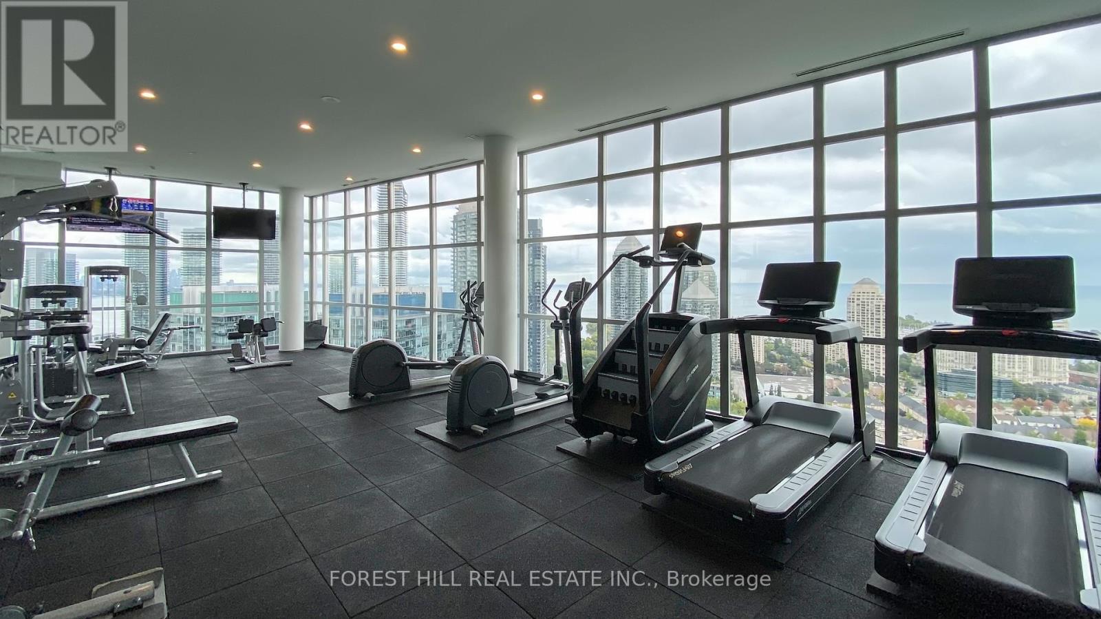 434 - 165 Legion Road N, Toronto, Ontario  M8Y 0A1 - Photo 36 - W12499150