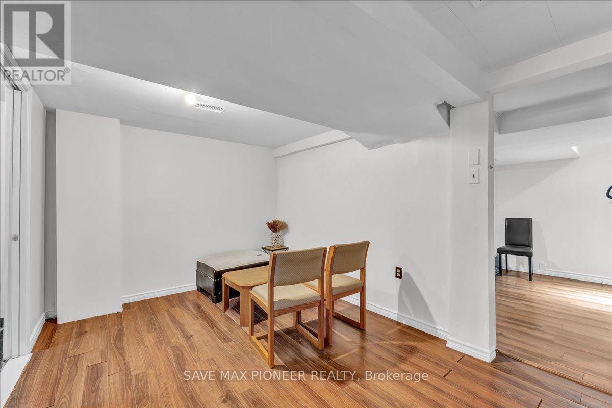 11 Great Oak Court, Brampton, Ontario  L6S 2J9 - Photo 31 - W12499208