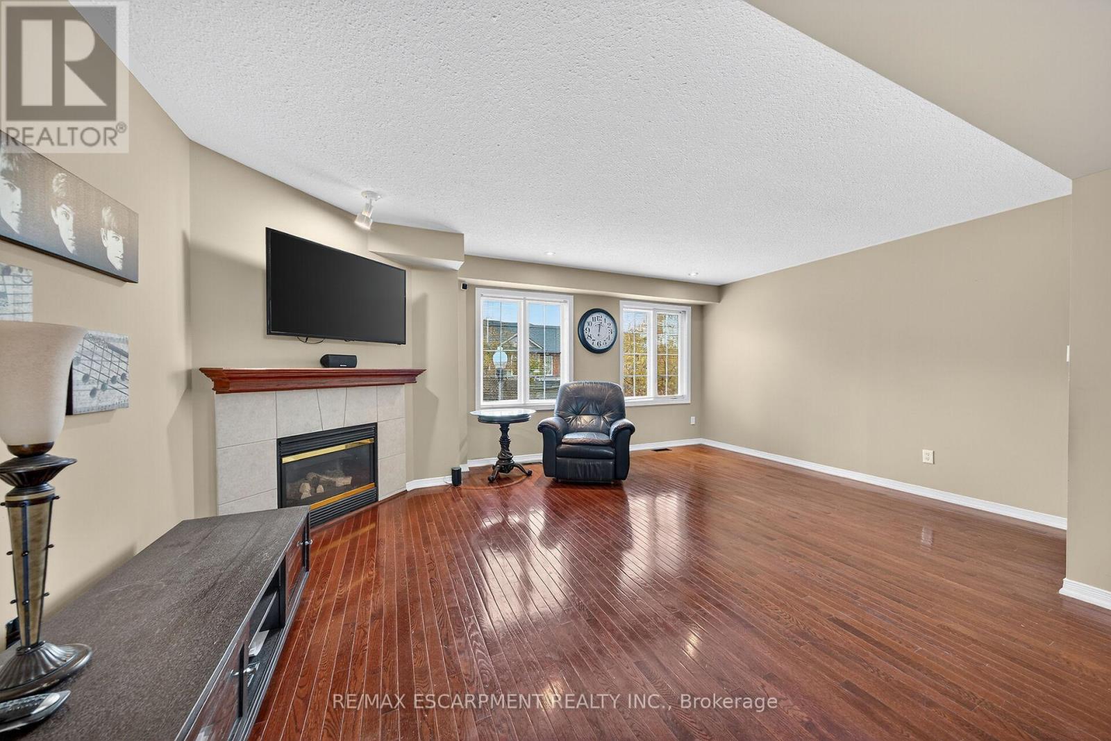 23 - 7 Southside Place, Hamilton (Mountview), Ontario  L9C 7W6 - Photo 14 - X12498830