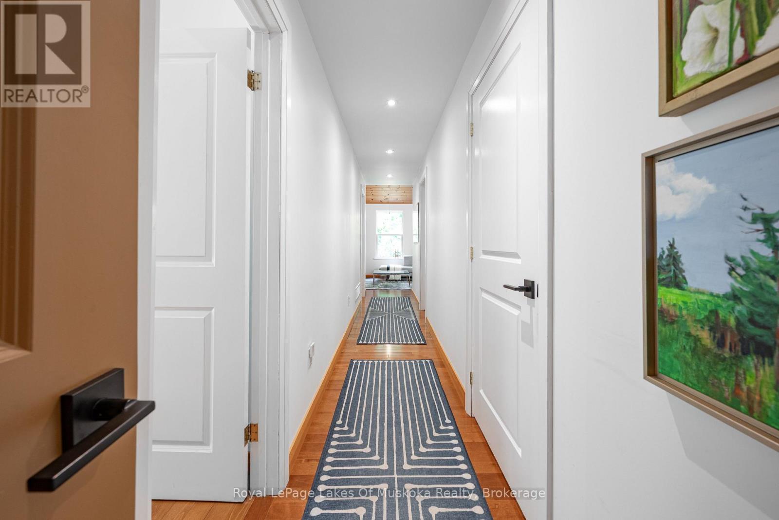 30 Forest Road, Kawartha Lakes (Fenelon), Ontario  K0M 1M0 - Photo 24 - X12313104