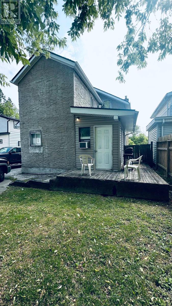 4299 Second Avenue, Niagara Falls, Ontario  L2E 4G8 - Photo 3 - X12499290