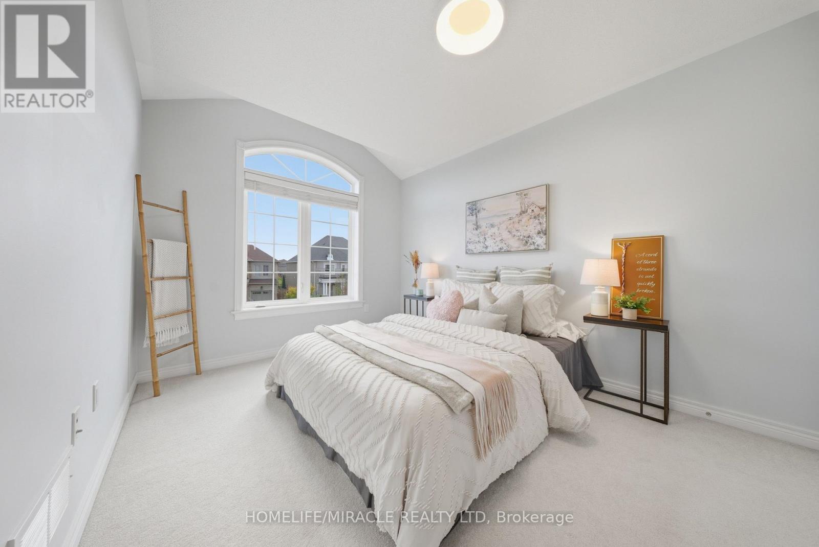 8 Summerberry Way, Hamilton (Sheldon), Ontario  L9B 0G2 - Photo 18 - X12499156