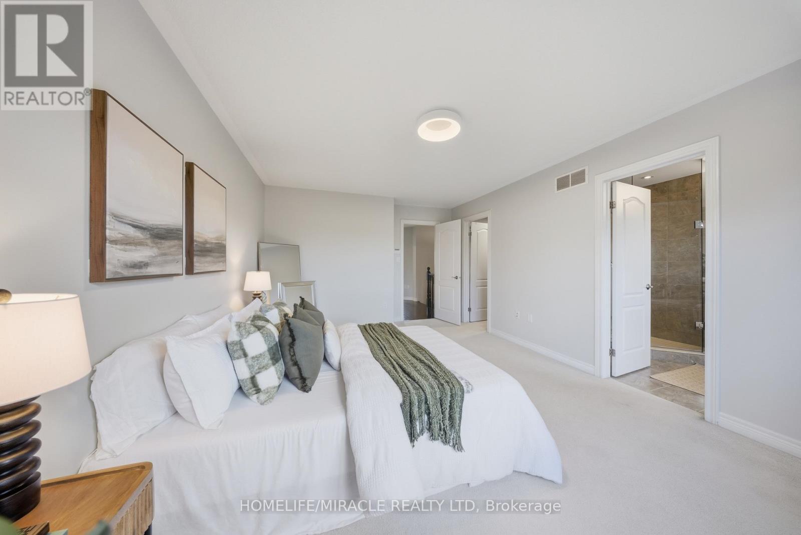 8 Summerberry Way, Hamilton (Sheldon), Ontario  L9B 0G2 - Photo 22 - X12499156